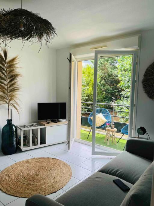 Appartement Cosy, Calme, Lumineux, Balcon, Parking Sarlat-la-Caneda Bagian luar foto